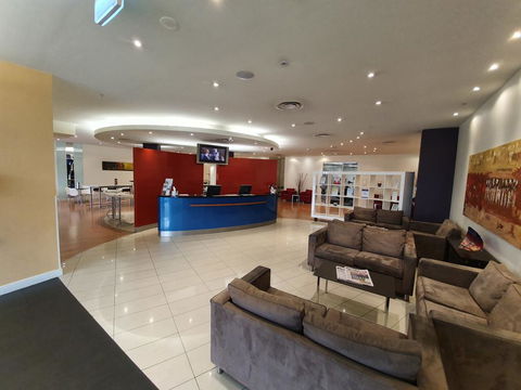 Ramada Encore By Wyndham Dandenong - Accommodation Port Hedland 1