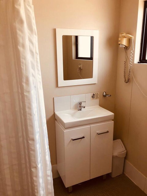 Red Cedar Motel - Accommodation Port Hedland 3