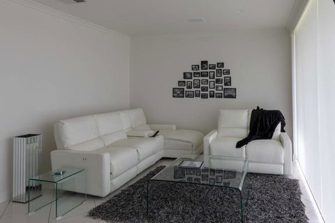 River Devine - Accommodation Port Hedland 2