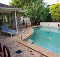 Robyn's Nest - Hosted Bed and Breakfast