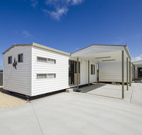 Rocks Retreat Cabin - Seal - Accommodation Port Hedland