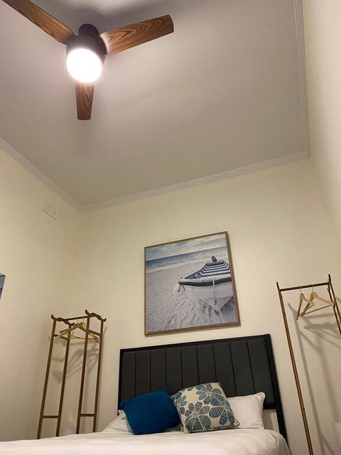 Rooms At Carboni's - Accommodation Port Hedland 1