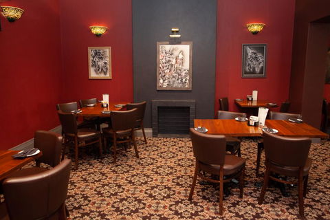 Royal Hotel Singleton - Accommodation Port Hedland 2