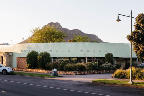 Royal Mail Hotel - Accommodation Port Hedland 0