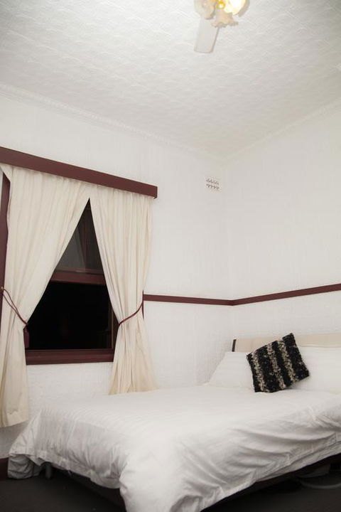 Royal Mail Hotel Jerilderie - Accommodation Port Hedland 3