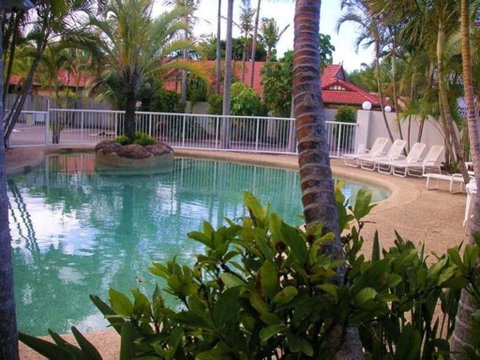 Runaway Bay Motor Inn - Accommodation Port Hedland 1