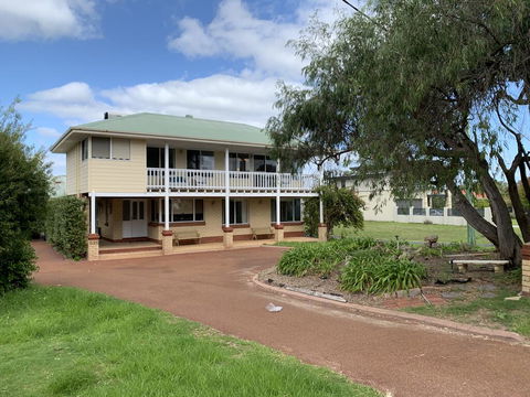 Salty Dayz - Accommodation Port Hedland 0