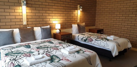 Sandpipers @ Millicent - Accommodation Port Hedland 3