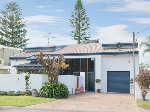 Sandy Bottoms @ Corlette - Accommodation Port Hedland 1