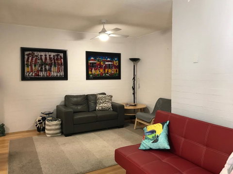 Santa Monica Apartment - Accommodation Port Hedland 2