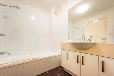 Seaspray 5 - Accommodation Port Hedland 0