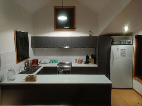 Secret Hut - Accommodation Port Hedland 2