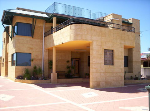 Shark Bay Views B & B - Accommodation Port Hedland 0