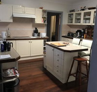 short stays at Janines - Accommodation Port Hedland