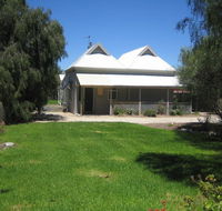 Showgrounds Cottage Naracoorte - Accommodation Port Hedland
