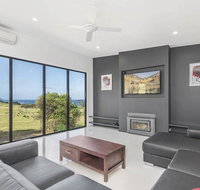 Skenes Retreat - views of the ocean from the deck - Accommodation Port Hedland