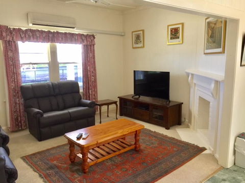 Smith Street Cottage Naracoorte - Accommodation Port Hedland 2