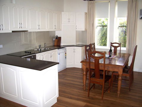 Smith Street Villa Naracoorte - Accommodation Port Hedland 2