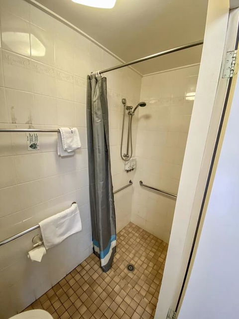 Snow Season Motor Inn - Accommodation Port Hedland 3