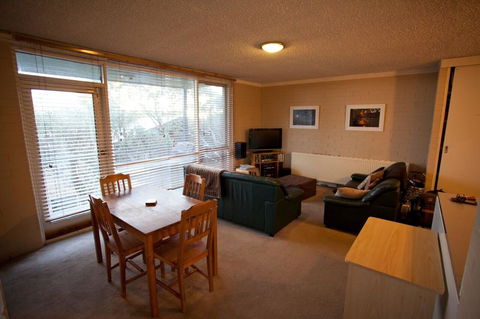 Snowflake 12 - Accommodation Port Hedland 1