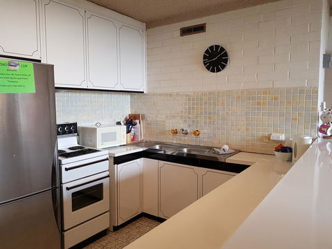 Snowflake 13 - Accommodation Port Hedland 1