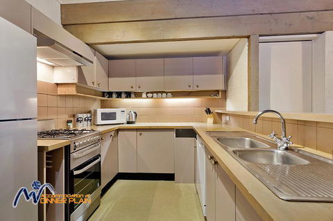 Snowgums 13 - Accommodation Port Hedland 1