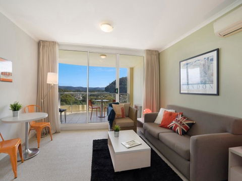 Soho - Ettalong Beach Resort - Accommodation Port Hedland 3