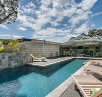 Sorrento Beauty with Sparkling Pool - Accommodation Port Hedland