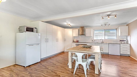 Sounds Of Sunshine Whole House - Accommodation Port Hedland 3