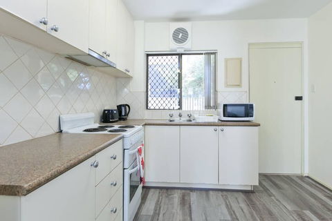South Perth Perfect Location Free WIFI & Parking - Accommodation Port Hedland 2