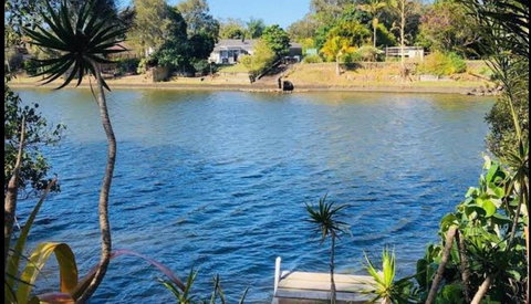 Spacious 2 Bedroom Beach Side Apartment - Close To Shopping Centre With Coles, Health Food Shop, Sushi, Pizza, Cafes, Hairdresse - Accommodation Port Hedland 0