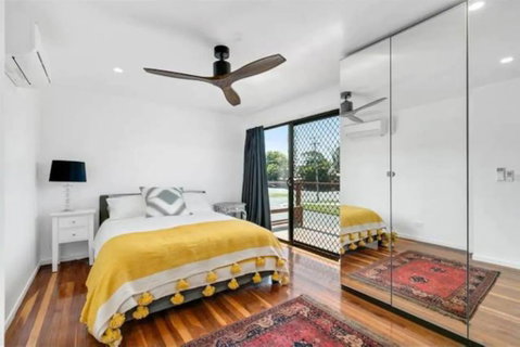 Spacious 2 Bedroom Townhouse In Southport - Accommodation Port Hedland 3