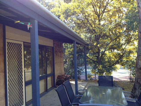 Split Point Cottages - Accommodation Port Hedland 2