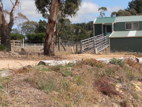 Springmead Rustic Cabin - Accommodation Port Hedland 1