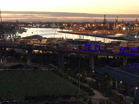 StayCentral Docklands Delight - Accommodation Port Hedland 2