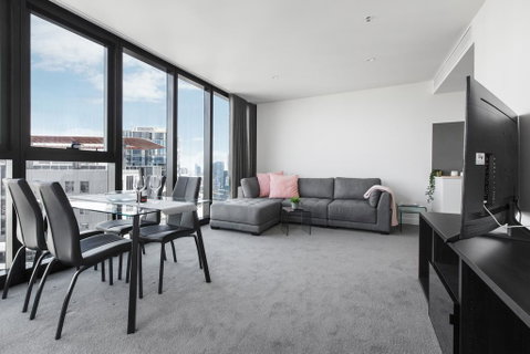Stunning Luxury Apartment High Above The City - Accommodation Port Hedland 2