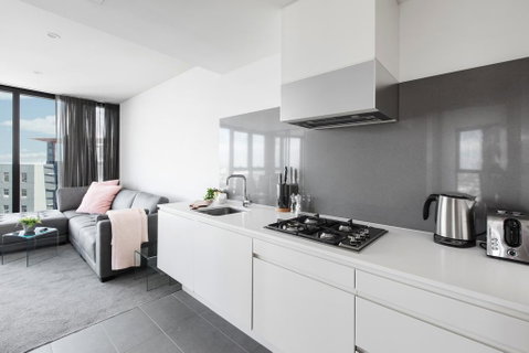 Stunning Luxury Apartment High Above The City - Accommodation Port Hedland 3