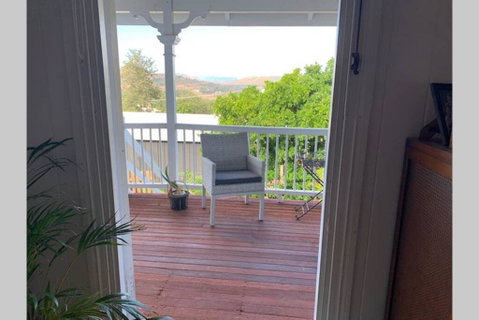 Stunning Queenslander - Accommodation Port Hedland 3