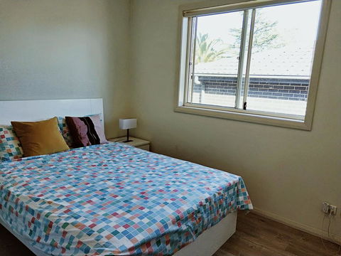 Stylish Private Bathroom-Luxurious Modern Big Home - Accommodation Port Hedland 0