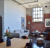Stylish Warehouse Conversion In The Heart of Fitzroy - Accommodation Port Hedland