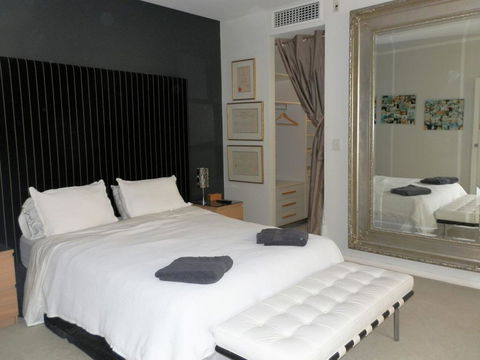 Sun, Sand, Sea And Salty Kisses Cottesloe Beach House - Accommodation Port Hedland 2