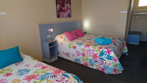 Sunflower Motel - Accommodation Port Hedland 0