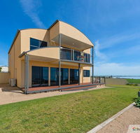 Sunset Cove Beach House - Accommodation Port Hedland
