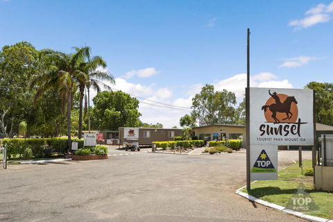 Sunset Top Tourist Park - Accommodation Port Hedland 0