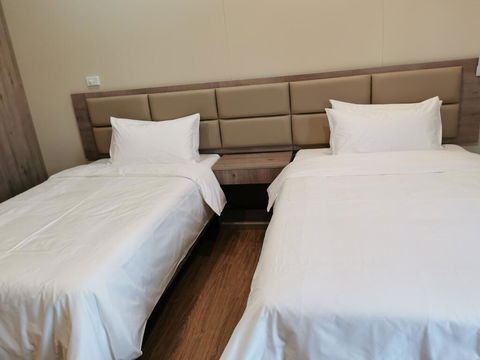 Sunshine Gardens Bourke Resort - Accommodation Port Hedland 0