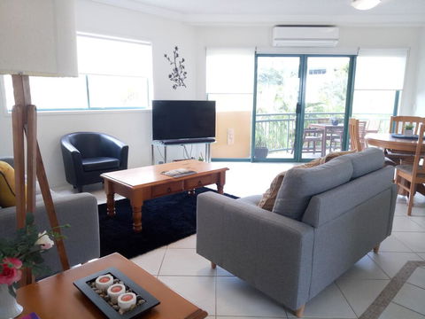 Sunshine Towers Holiday Apartments - Accommodation Port Hedland 1