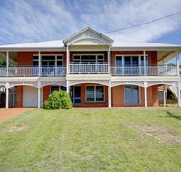 Surf Break - Fingal Bay - Accommodation Port Hedland