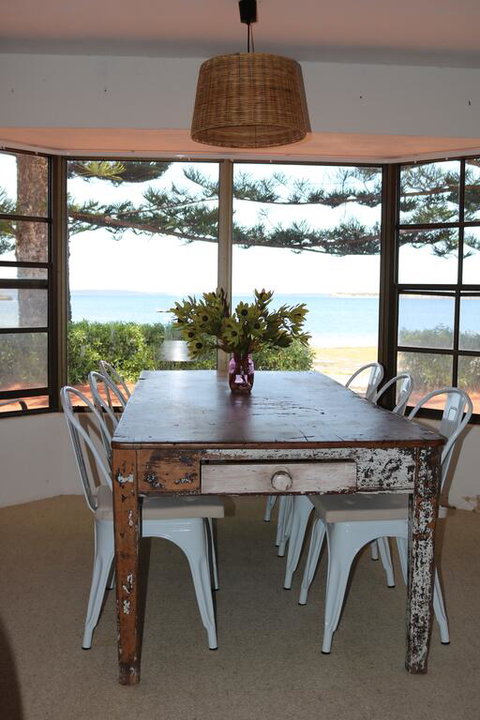 Tall Pines Beach House At Mount Dutton Bay (part Of Coffin Bay Waterways) - Accommodation Port Hedland 2