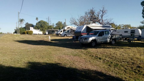 Taroom Caravan & Tourist Park - Accommodation Port Hedland 1