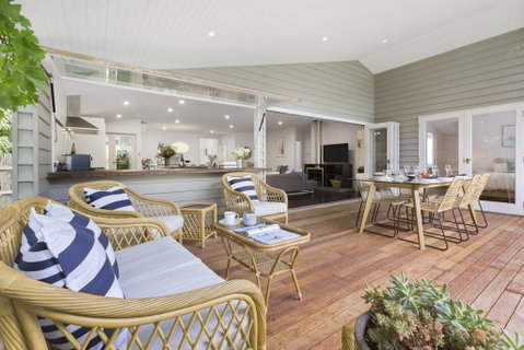 THALASSA HOUSE COASTAL RETREAT DROMANA - Accommodation Port Hedland 1